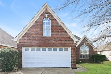 9959 Stage Run Drive Olive Branch, MS 38654